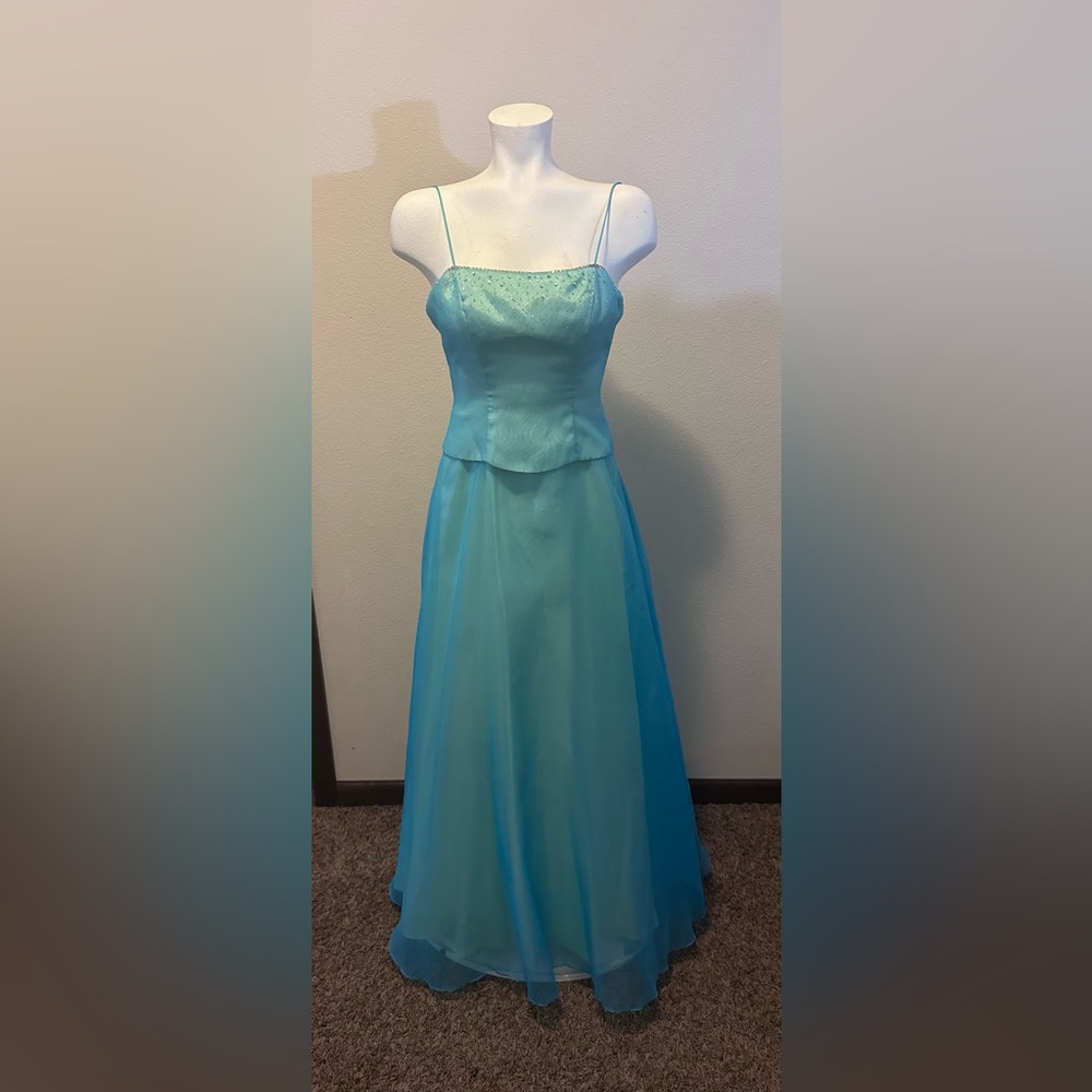 Women’s Blue/Green Formal Dress